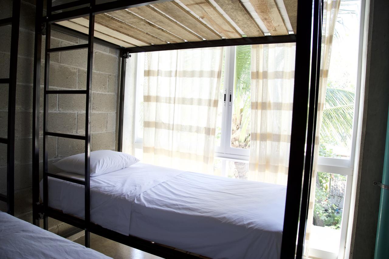 Hostal Tortuga Саюліта Екстер'єр фото